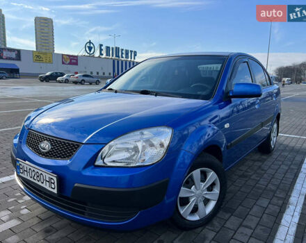 Синій Кіа Ріо, об'ємом двигуна 1.4 л та пробігом 121 тис. км за 5600 $, фото 1 на Automoto.ua