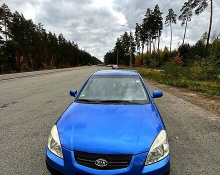 Синий Киа Рио, объемом двигателя 1.4 л и пробегом 198 тыс. км за 5300 $, фото 1 на Automoto.ua
