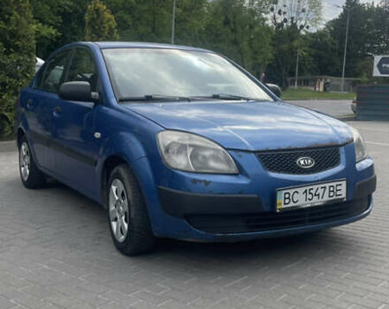 Синий Киа Рио, объемом двигателя 1.4 л и пробегом 495 тыс. км за 3300 $, фото 1 на Automoto.ua