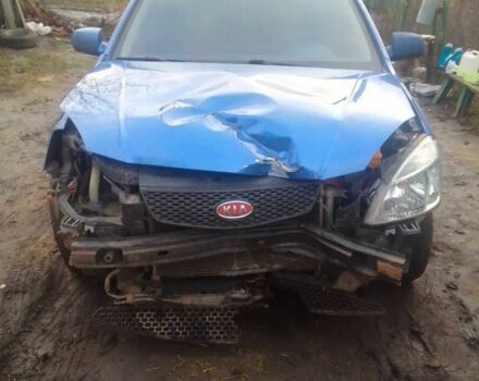 Синій Кіа Ріо, об'ємом двигуна 1.4 л та пробігом 250 тис. км за 2000 $, фото 1 на Automoto.ua