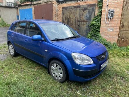 Синий Киа Рио, объемом двигателя 1.4 л и пробегом 165 тыс. км за 3511 $, фото 1 на Automoto.ua