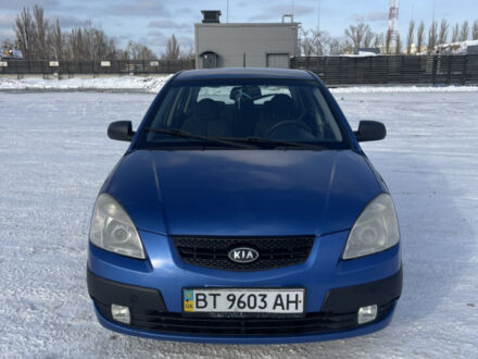 Синій Кіа Ріо, об'ємом двигуна 1.4 л та пробігом 111 тис. км за 4500 $, фото 1 на Automoto.ua
