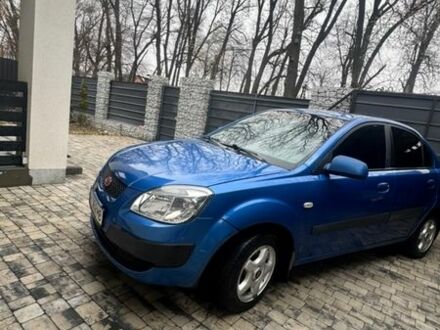 Синий Киа Рио, объемом двигателя 1.4 л и пробегом 257 тыс. км за 4100 $, фото 1 на Automoto.ua