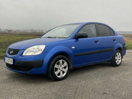 Синій Кіа Ріо, об'ємом двигуна 1.4 л та пробігом 177 тис. км за 3800 $, фото 1 на Automoto.ua