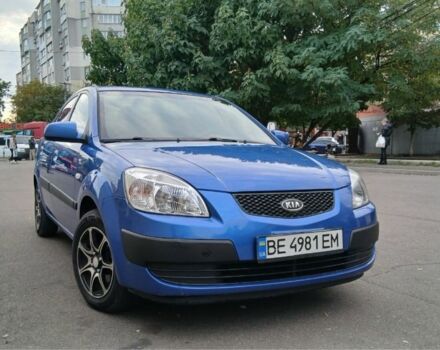 Синий Киа Рио, объемом двигателя 1.4 л и пробегом 159 тыс. км за 5800 $, фото 1 на Automoto.ua