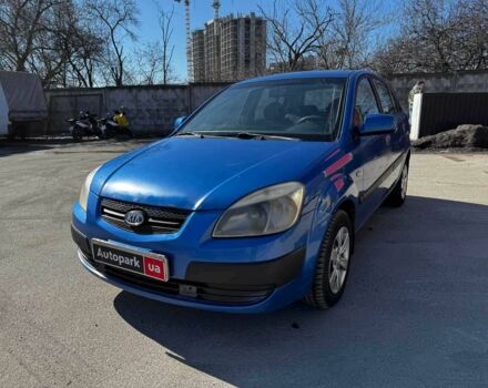 Синий Киа Рио, объемом двигателя 1.4 л и пробегом 343 тыс. км за 4690 $, фото 1 на Automoto.ua