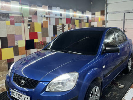 Синій Кіа Ріо, об'ємом двигуна 1.4 л та пробігом 178 тис. км за 4100 $, фото 1 на Automoto.ua