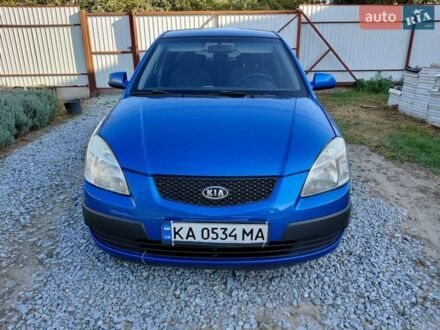 Синий Киа Рио, объемом двигателя 1.4 л и пробегом 271 тыс. км за 5000 $, фото 1 на Automoto.ua