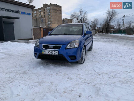 Синий Киа Рио, объемом двигателя 1.4 л и пробегом 57 тыс. км за 6750 $, фото 1 на Automoto.ua