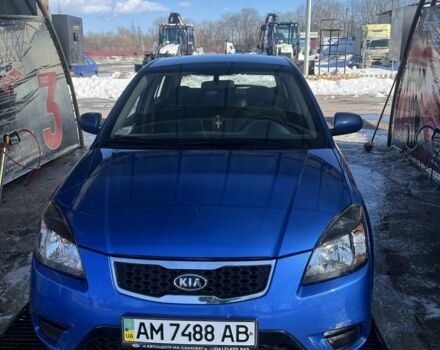 Синий Киа Рио, объемом двигателя 1.4 л и пробегом 90 тыс. км за 6000 $, фото 1 на Automoto.ua