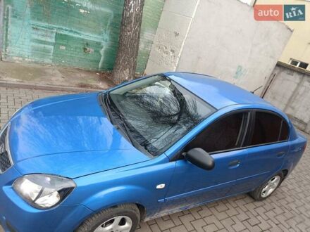 Синій Кіа Ріо, об'ємом двигуна 1.4 л та пробігом 215 тис. км за 4650 $, фото 1 на Automoto.ua