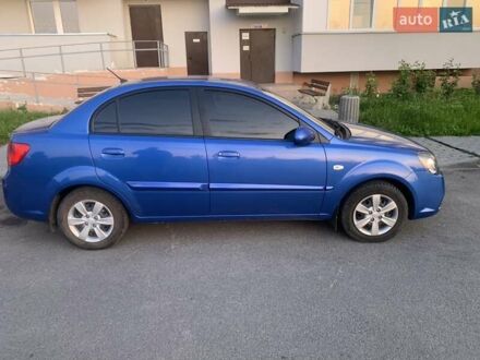 Синий Киа Рио, объемом двигателя 1.4 л и пробегом 62 тыс. км за 6500 $, фото 1 на Automoto.ua
