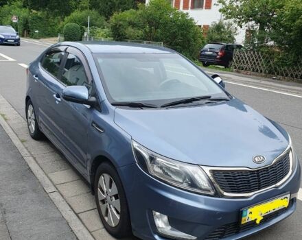 Синий Киа Рио, объемом двигателя 1.6 л и пробегом 150 тыс. км за 5056 $, фото 1 на Automoto.ua