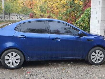 Киа Рио 2013 в Харькове на Automoto.ua Синий Киа Рио, объемом двигателя 1.6 л и пробегом 222 тыс. км за 6150 $, фото 1 на Automoto.ua