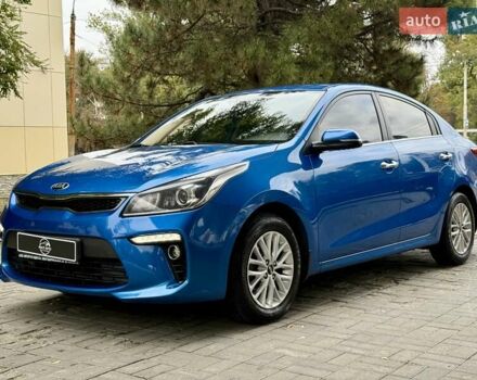 Синий Киа Рио, объемом двигателя 1.59 л и пробегом 89 тыс. км за 12900 $, фото 1 на Automoto.ua