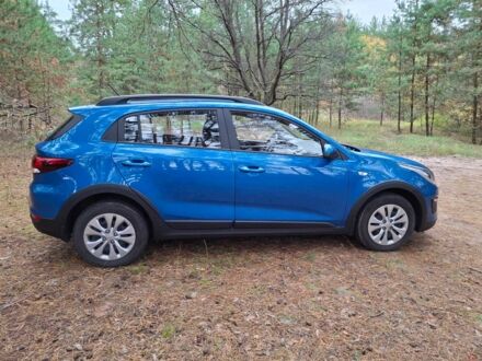 Киа Рио 2018 в Валках на Automoto.ua Синий Киа Рио, объемом двигателя 1.6 л и пробегом 20 тыс. км за 14000 $, фото 1 на Automoto.ua