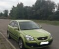 Зелений Кіа Ріо, об'ємом двигуна 1.4 л та пробігом 170 тис. км за 6000 $, фото 4 на Automoto.ua