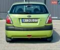 Зелений Кіа Ріо, об'ємом двигуна 1.4 л та пробігом 286 тис. км за 3200 $, фото 6 на Automoto.ua