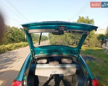 Зеленый Киа Рио, объемом двигателя 1.5 л и пробегом 270 тыс. км за 2600 $, фото 15 на Automoto.ua