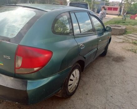 Зеленый Киа Рио, объемом двигателя 1.3 л и пробегом 200 тыс. км за 750 $, фото 5 на Automoto.ua