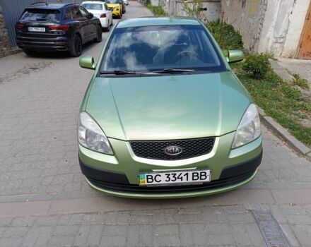 Зеленый Киа Рио, объемом двигателя 1.4 л и пробегом 173 тыс. км за 4800 $, фото 1 на Automoto.ua