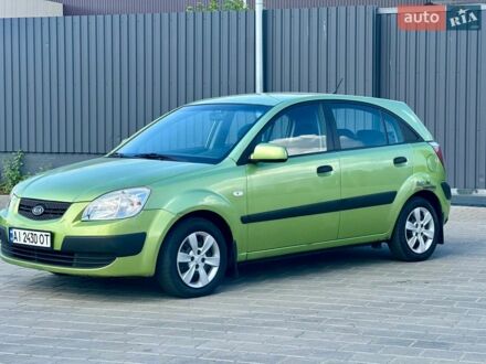 Зелений Кіа Ріо, об'ємом двигуна 1.4 л та пробігом 285 тис. км за 3250 $, фото 1 на Automoto.ua