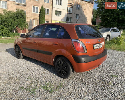 Киа Рио 2006 в Ровно на Automoto.ua Оранжевый Киа Рио, объемом двигателя 1.4 л и пробегом 185 тыс. км за 4100 $, фото 6 на Automoto.ua