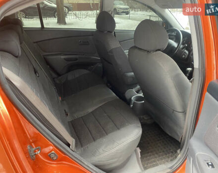 Оранжевый Киа Рио, объемом двигателя 1.4 л и пробегом 259 тыс. км за 4200 $, фото 10 на Automoto.ua
