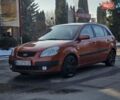 Оранжевый Киа Рио, объемом двигателя 1.4 л и пробегом 232 тыс. км за 3999 $, фото 4 на Automoto.ua