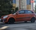 Оранжевый Киа Рио, объемом двигателя 1.4 л и пробегом 232 тыс. км за 3999 $, фото 7 на Automoto.ua