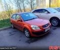 Оранжевый Киа Рио, объемом двигателя 1.4 л и пробегом 150 тыс. км за 5000 $, фото 1 на Automoto.ua