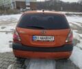 Помаранчевий Кіа Ріо, об'ємом двигуна 1.4 л та пробігом 210 тис. км за 4500 $, фото 3 на Automoto.ua