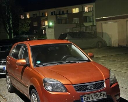 Оранжевый Киа Рио, объемом двигателя 1.4 л и пробегом 210 тыс. км за 4600 $, фото 2 на Automoto.ua