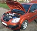 Помаранчевий Кіа Ріо, об'ємом двигуна 1.4 л та пробігом 122 тис. км за 6300 $, фото 8 на Automoto.ua