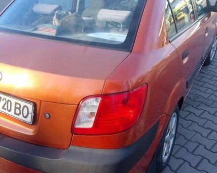 Помаранчевий Кіа Ріо, об'ємом двигуна 1.4 л та пробігом 461 тис. км за 2800 $, фото 1 на Automoto.ua