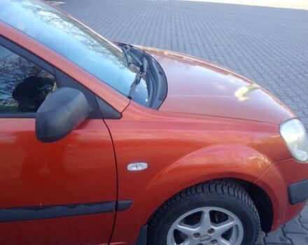 Оранжевый Киа Рио, объемом двигателя 1.4 л и пробегом 447 тыс. км за 4200 $, фото 3 на Automoto.ua