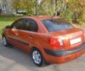 Помаранчевий Кіа Ріо, об'ємом двигуна 1.4 л та пробігом 122 тис. км за 6300 $, фото 3 на Automoto.ua