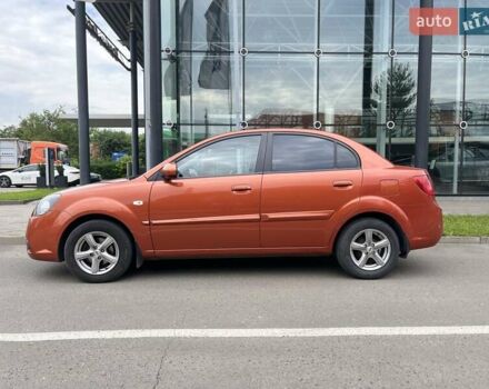 Оранжевый Киа Рио, объемом двигателя 0 л и пробегом 123 тыс. км за 4500 $, фото 3 на Automoto.ua