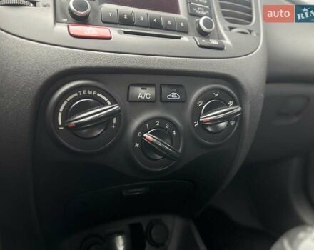 Оранжевый Киа Рио, объемом двигателя 0 л и пробегом 123 тыс. км за 4500 $, фото 15 на Automoto.ua