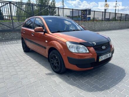 Кіа Ріо 2006 у Тернополі на Automoto.ua Помаранчевий Кіа Ріо, об'ємом двигуна 1.4 л та пробігом 160 тис. км за 4700 $, фото 1 на Automoto.ua