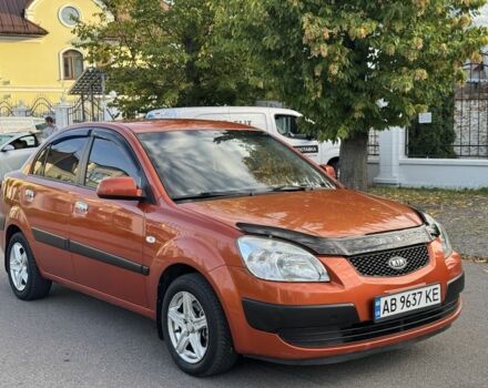 Помаранчевий Кіа Ріо, об'ємом двигуна 1.4 л та пробігом 152 тис. км за 4662 $, фото 1 на Automoto.ua