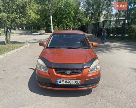 Оранжевый Киа Рио, объемом двигателя 1.4 л и пробегом 133 тыс. км за 6700 $, фото 1 на Automoto.ua