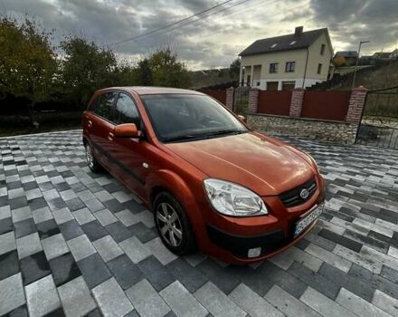 Кіа Ріо 2008 у Тернополі на Automoto.ua Помаранчевий Кіа Ріо, об'ємом двигуна 1.4 л та пробігом 230 тис. км за 3900 $, фото 1 на Automoto.ua