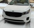Білий Кіа Седона, об'ємом двигуна 3 л та пробігом 200 тис. км за 13500 $, фото 1 на Automoto.ua