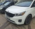 Белый Киа Седона, объемом двигателя 3.34 л и пробегом 165 тыс. км за 15200 $, фото 9 на Automoto.ua