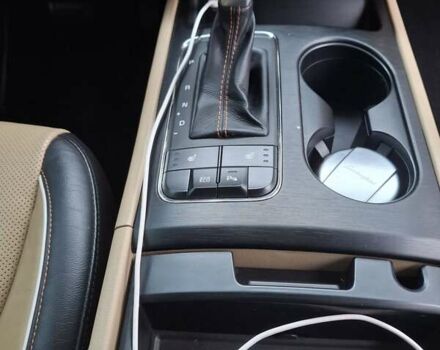 Белый Киа Седона, объемом двигателя 3.34 л и пробегом 165 тыс. км за 14100 $, фото 13 на Automoto.ua