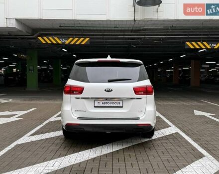 Білий Кіа Седона, об'ємом двигуна 3.34 л та пробігом 90 тис. км за 21990 $, фото 5 на Automoto.ua