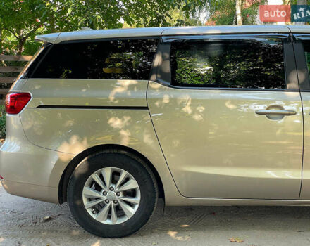 Бежевый Киа Седона, объемом двигателя 3.3 л и пробегом 130 тыс. км за 16690 $, фото 6 на Automoto.ua