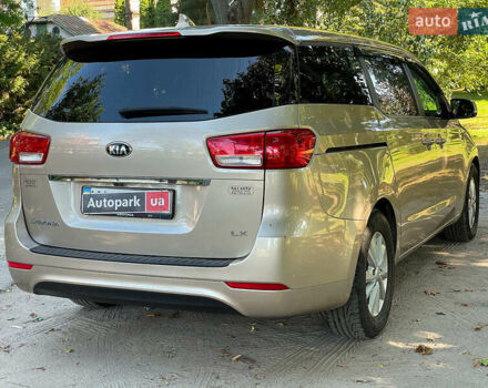 Бежевый Киа Седона, объемом двигателя 3.3 л и пробегом 130 тыс. км за 16690 $, фото 9 на Automoto.ua