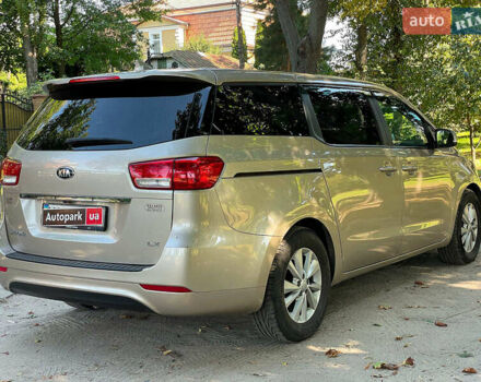 Бежевый Киа Седона, объемом двигателя 3.3 л и пробегом 130 тыс. км за 16690 $, фото 11 на Automoto.ua